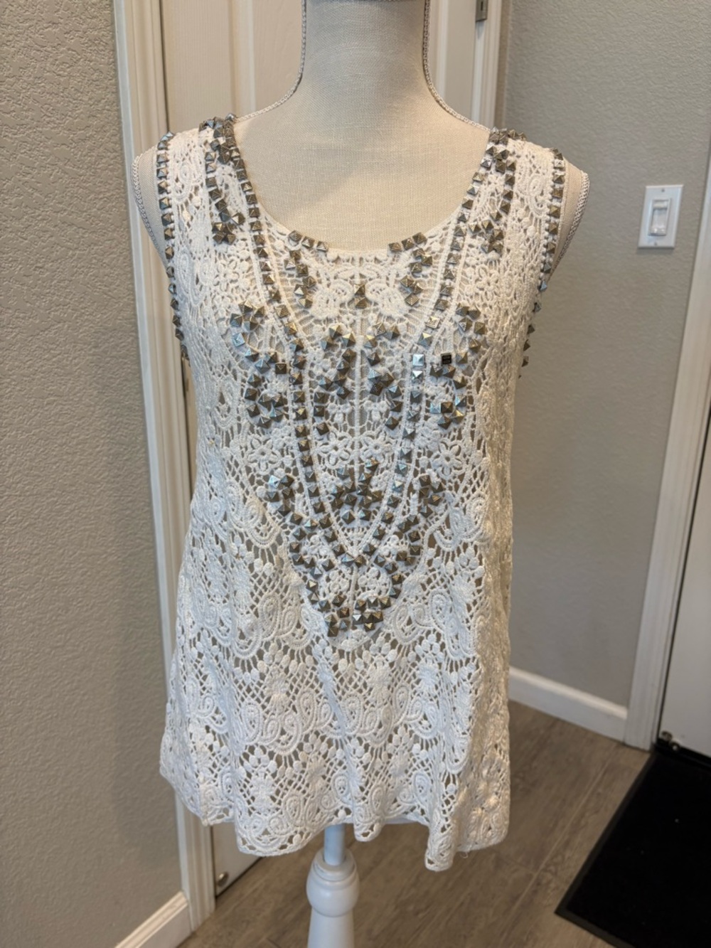 Embellished White Crochet Sleeveless Top